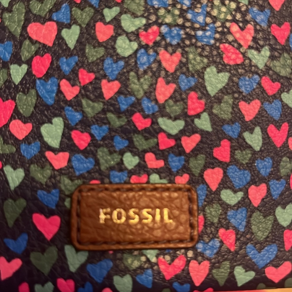 Fossil Heart Patterned Wristlet - image 5